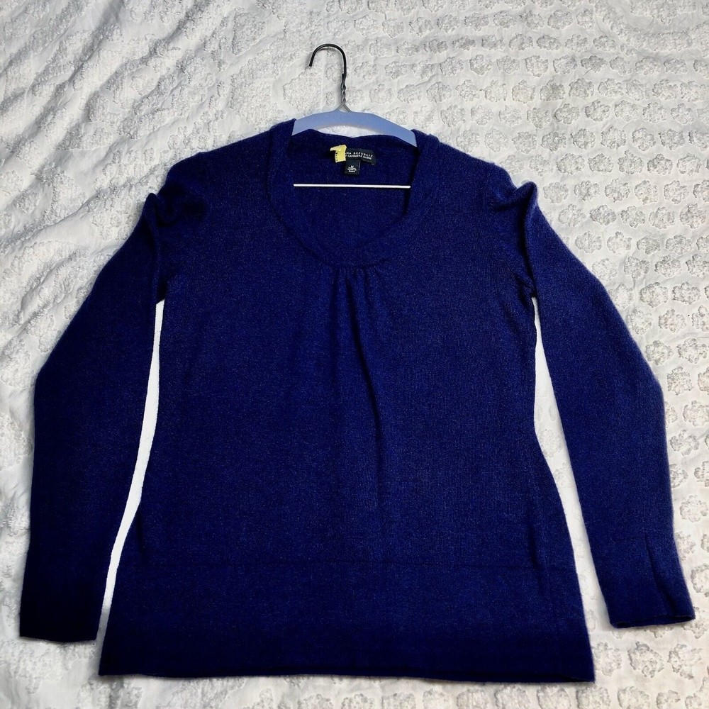Banana Republic Luxury Cashmere Blend Blue Scoop Neck Pullover Sweater Sz M
